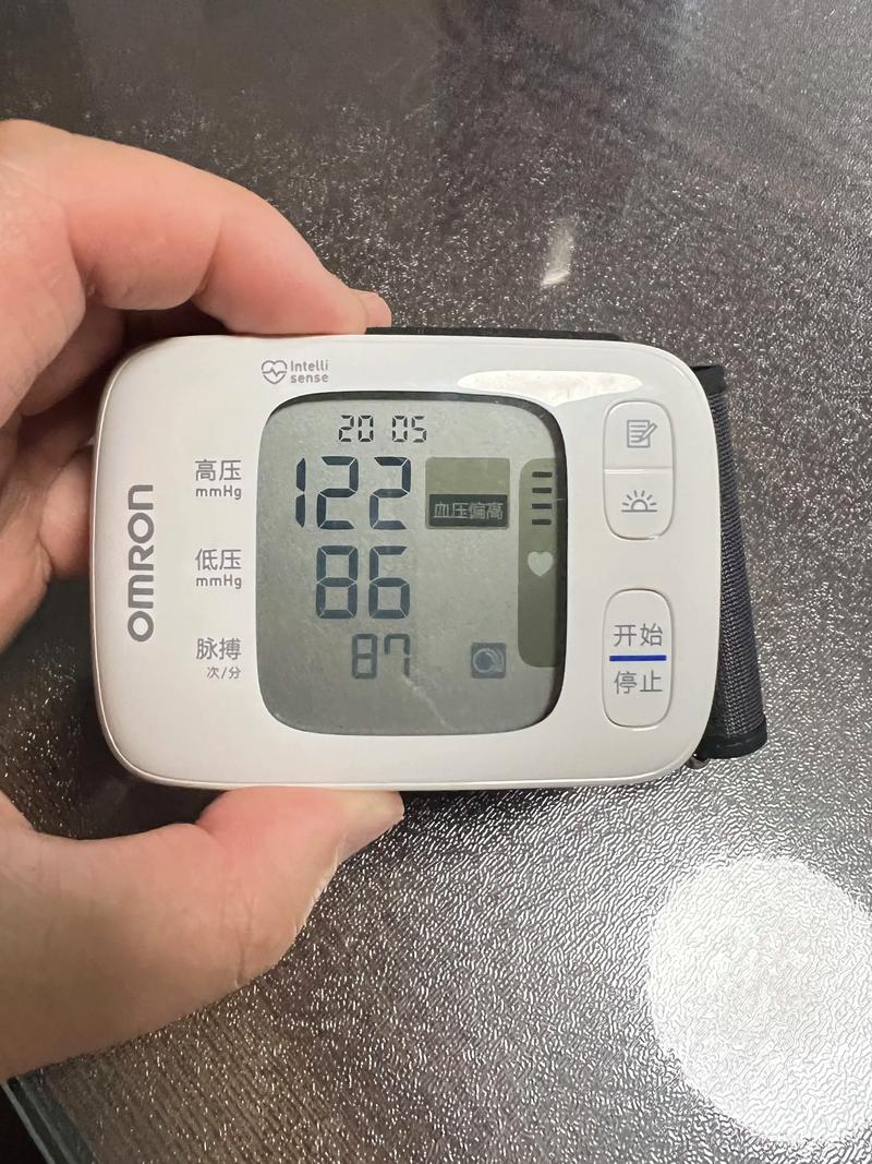 鱼跃电子血压计校准的方法是什么?谁晓得啊?